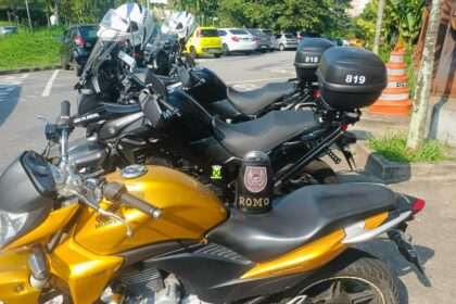 GCM de Santo André recupera moto roubada e prende dois homens no Jardim Santa Cristina