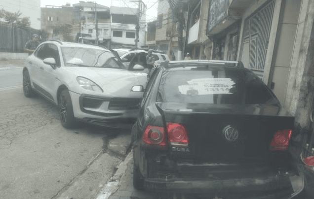 porche batido