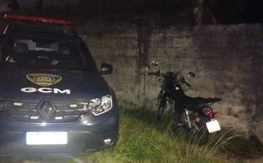 Polícia Municipal de Ribeirão recupera motocicleta roubada