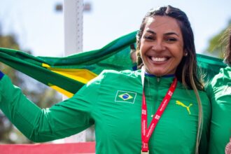 Atleta de São Caetano conquista ouro e bate recorde no lançamento de dardo no Sul-Americano da Argentina