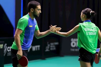 Mesatenista de São Caetano, Giulia Takahashi é bronze nas duplas mistas ao lado de Guilherme Teodoro na Tunísia