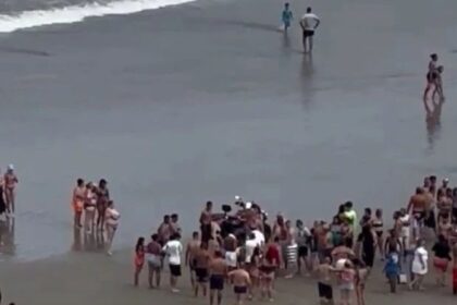 Pai e mãe morrem afogados em Praia Grande; filho é reanimado e internado