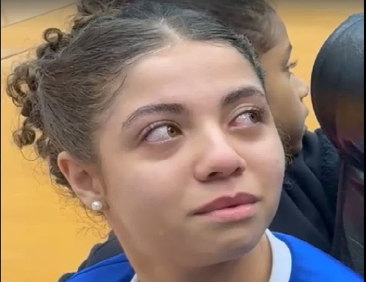 Filha de ex-moradora de rua em São Bernardo conquista intercâmbio na Irlanda
