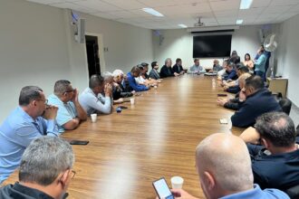 Prefeito de Diadema protocola LDO, REFIS e proposta de regulamentação da dívida ativa na Câmara