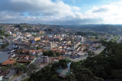 Câmara de Ribeirão Pires aprova PEP – Refis 2025 para regularização de débitos com a Prefeitura