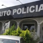 Caso foi registrado como roubo e apreensão de objeto no 3º Distrito Policial do município.