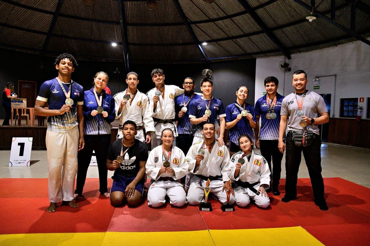 Delegação terminou o torneio com 9 medalhas de ouro, seis de prata e duas de bronze; Competição reuniu 179 cidades do Estado de SP