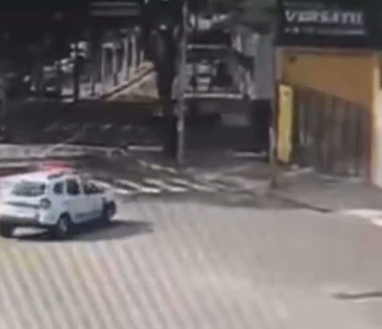 Perseguição policial termina com prisão de homem e recuperação de carro em Santo André