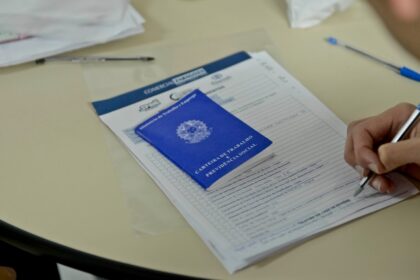 Emprega Diadema oferece 56 vagas de empregos para várias áreas
