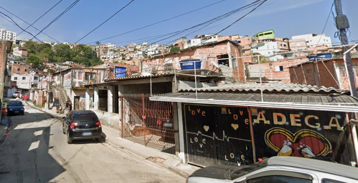 Vítima foi executada durante baile funk no Rua Osvaldo Elias, no bairro Jardim Itapark, dentro da comunidade Kennedy