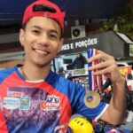 Instrutor do "Patins na Tenda" lidera ranking mundial de patinação
