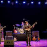 Teatro Municipal de Santo André recebe tributo aos Beatles nesta quinta-feira