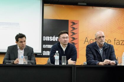 Prefeito Akira Auriani participa de evento sobre a Nova Indústria Brasil e destaca potencial sustentável de Rio Grande da Serra