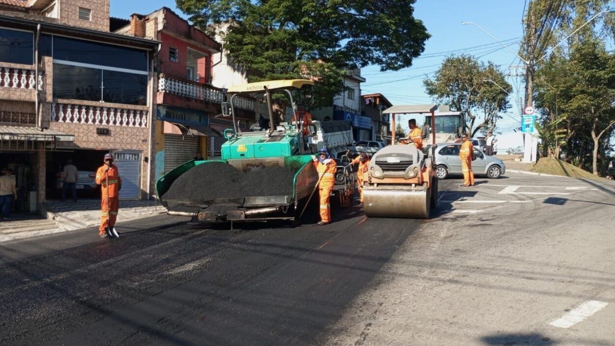 Programa Asfalto Novo avança em Diadema