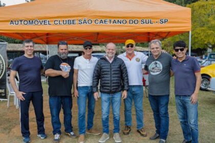 Com número recorde de veículos no parque Chico Mendes, Exposição de Carros Antigos de São Caetano é sucesso de público