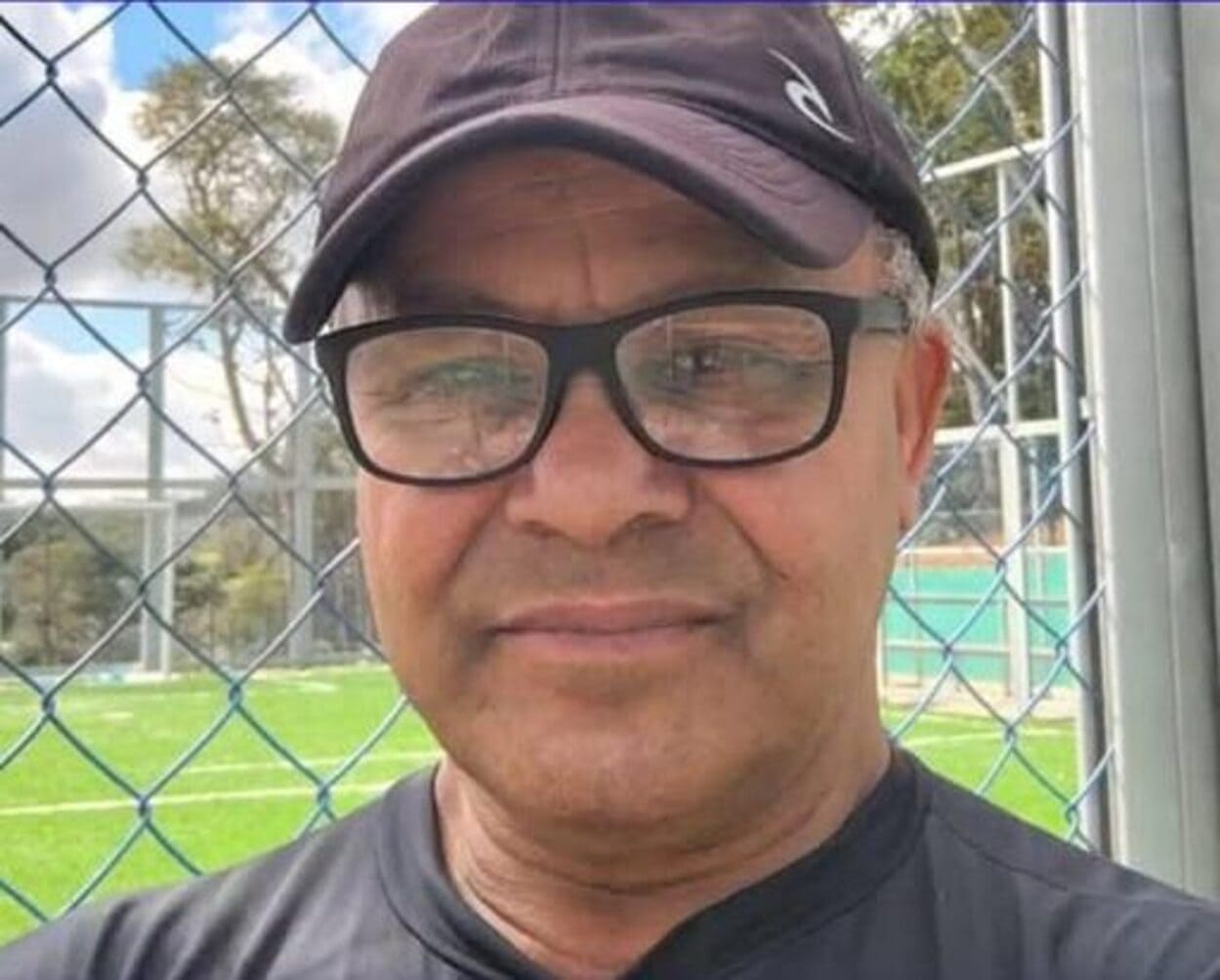 Segundo o Boletim de Ocorrência, o motociclista tinha 62 anos e foi identificado como Osvaldo Ribeiro, Silva Júnior