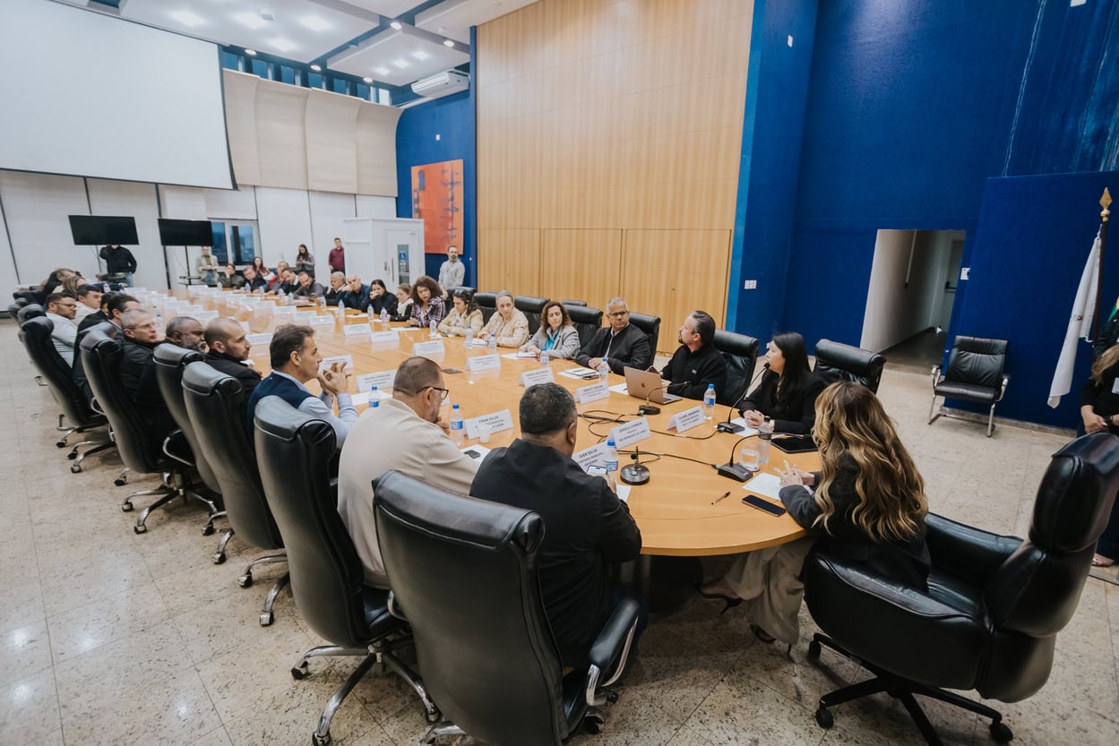 Em primeiras agendas à frente do Paço, chefe do Executivo Jéssica Cormick alinhou ações e medidas com secretariado a serem executadas 