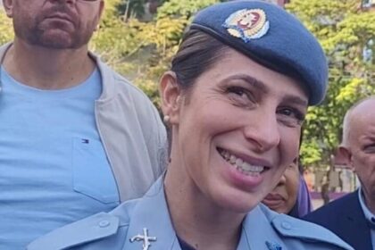 Jessica Cormick concede 1ª entrevista coletiva, diz que manterá equipe e foca em trabalho