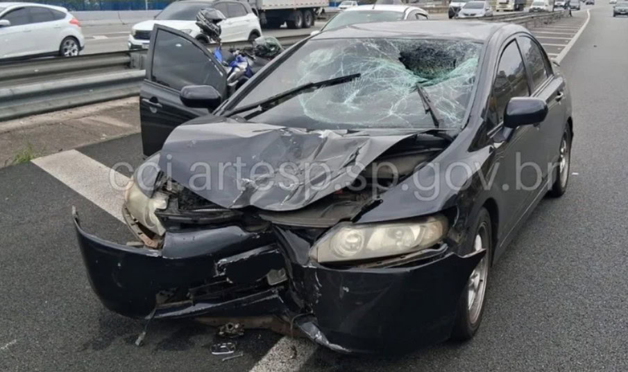 Acidente na Via Anchieta deixa motociclista sem vida em São Bernardo