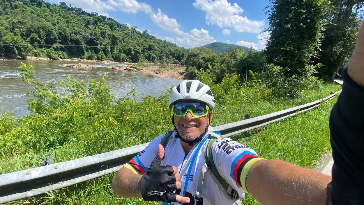 Ciclista e Bispo da Igreja Renascer é atropelado por caminhão e perde a vida em Mauá