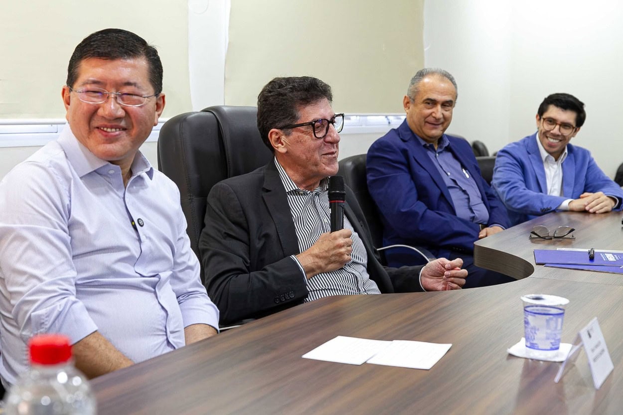 refeitura de Diadema, comandada por Taka Yamauchi, e a Faculdade de Medicina do ABC (FMABC) firmaram, na manhã desta quarta-feira (10/09), um Termo de Cooperação Técnica