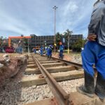 Prefeitura de Ribeirão Pires recebe vagões históricos e materiais ferroviários da CPTM