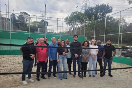 Prefeita de São Bernardo entrega de revitalização de praça no Baeta Neves