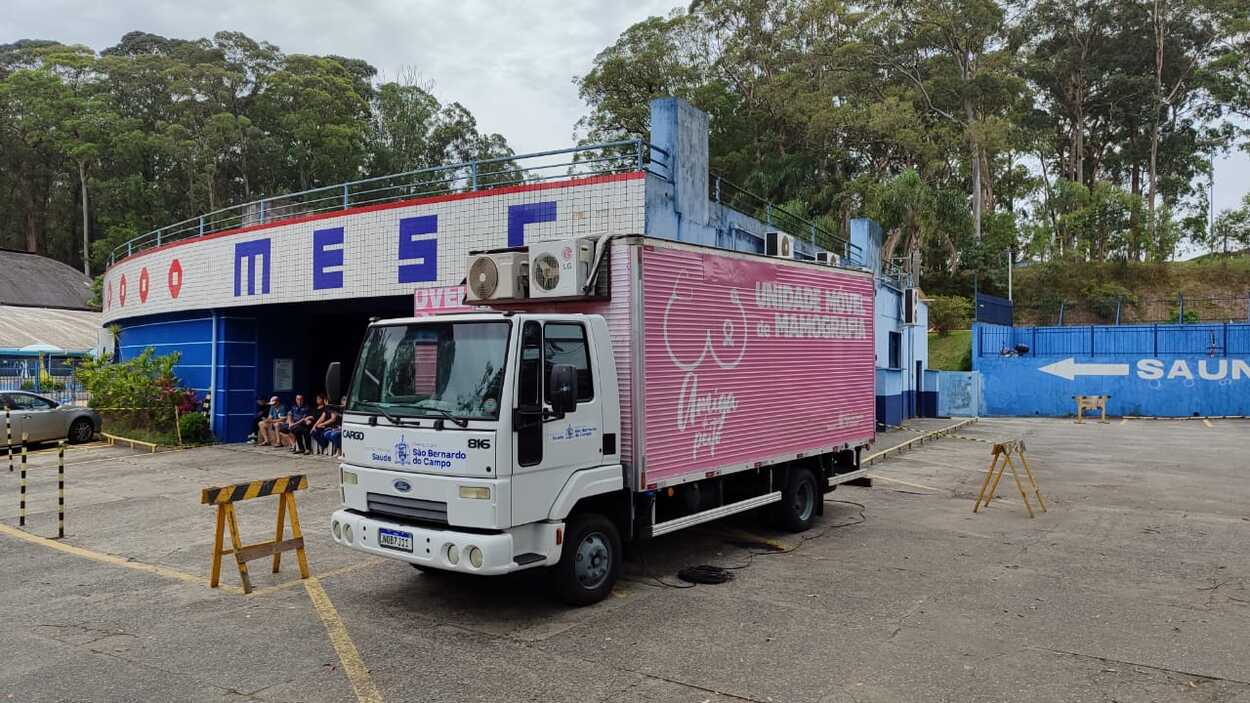Unidade Móvel de Mamografia realiza atendimentos no Mesc nesta segunda e terça