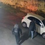 Policial civil é preso com outros dois ladrões que roubaram casa e fizeram família refém em Mauá, na Grande SP — Foto: Reprodução/TV Globo