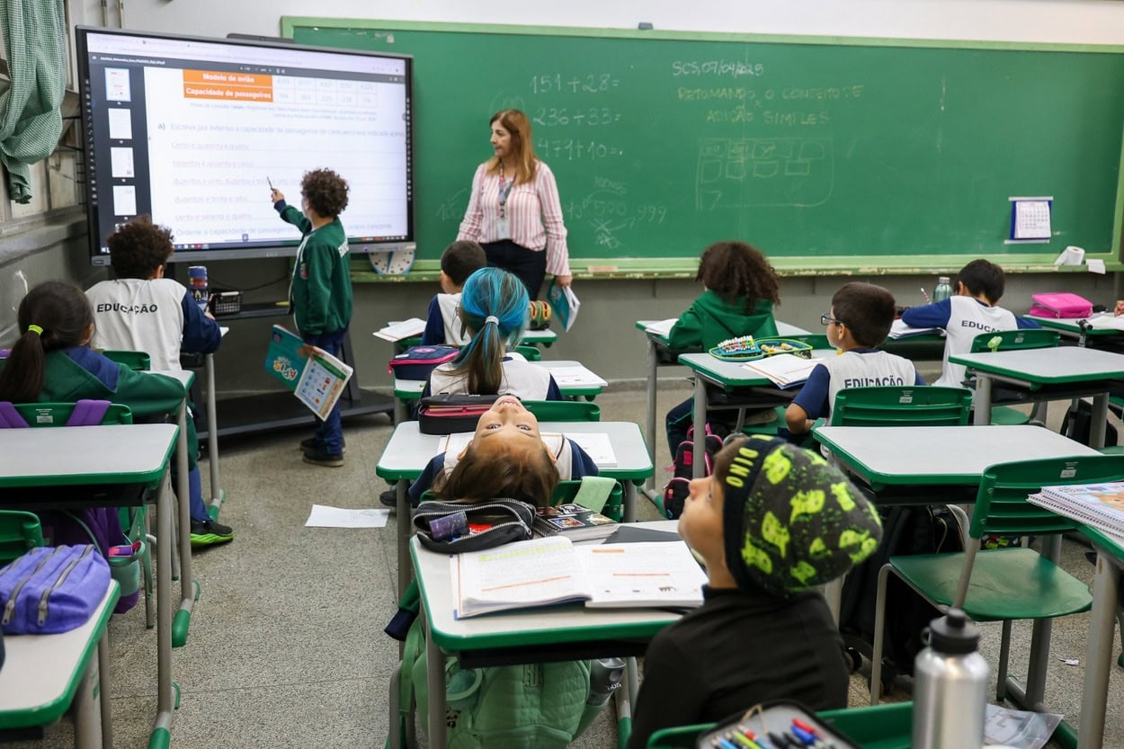 Câmara de São Caetano aprova abono para professores com uma escala de R$ 350 a R$ 1.100