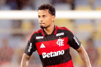 Flamengo Allan São Paulo Corinthians