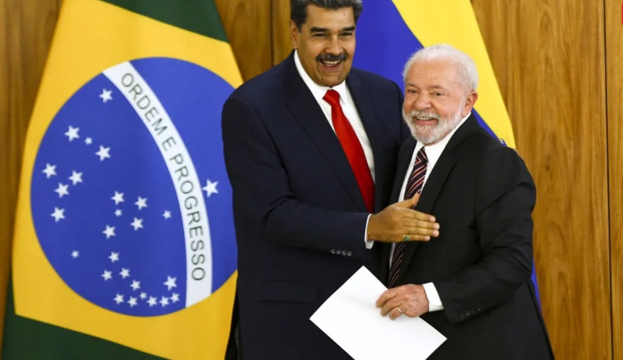 Lula condena ataque dos EUA à Venezuela que era presidida por Nicolás Maduro e cobra resposta rigorosa da ONU.