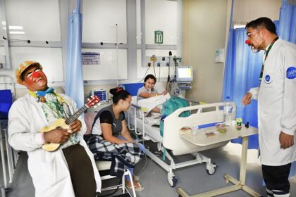 Em Diadema, voluntários transformam rotina hospitalar com humor e acolhimento