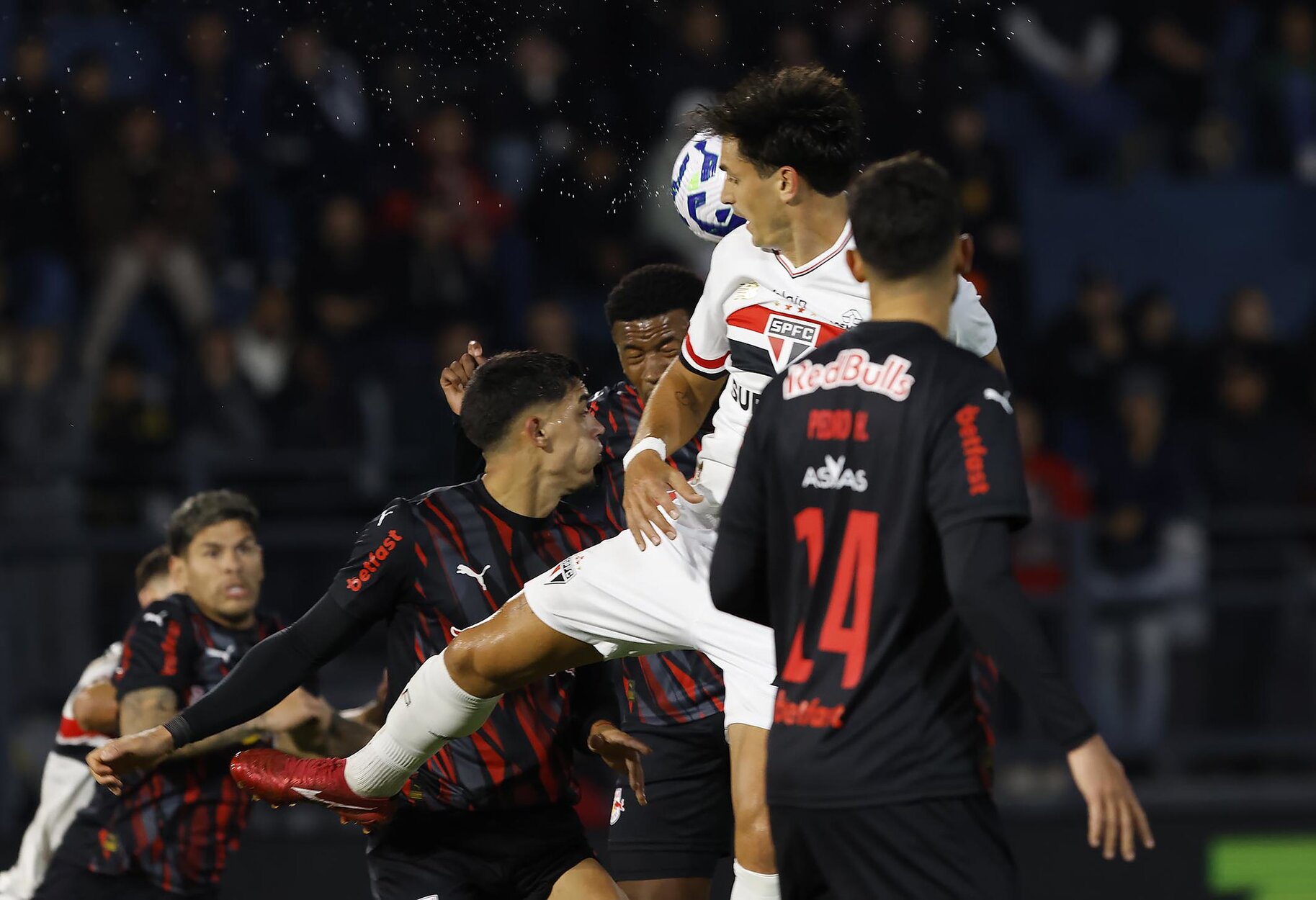 São Paulo tem tabu de quase 7 anos a quebrar para se classificar