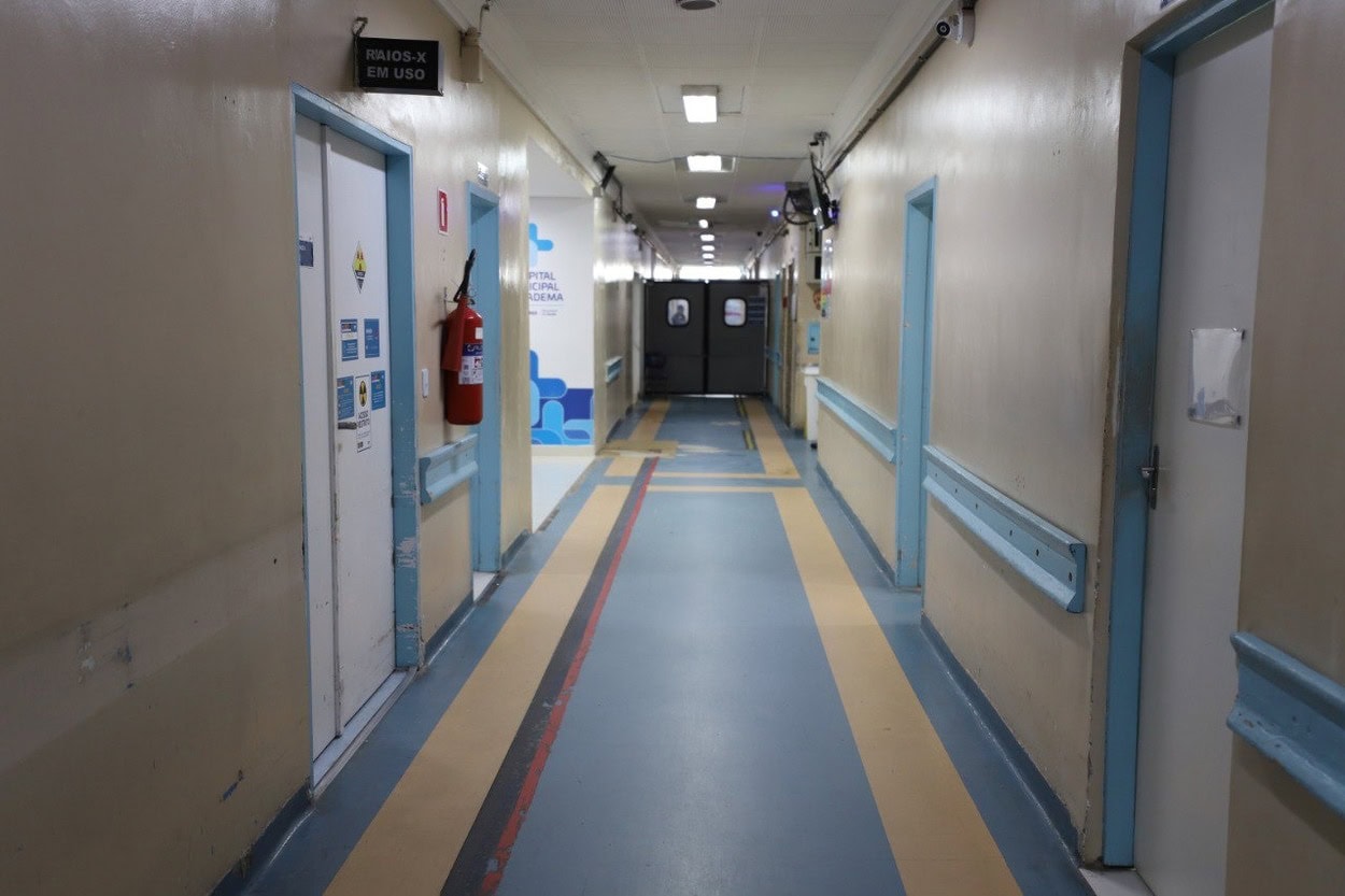 Hospital Municipal de Diadema completa um ano sem macas nos corredores