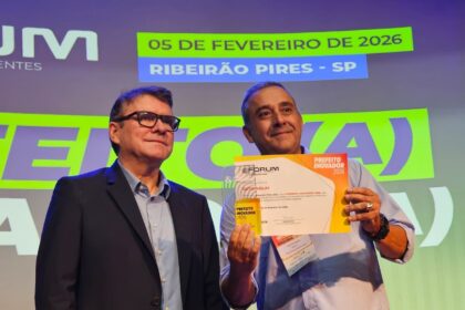 Guto Volpi recebe prêmio ‘Prefeito Inovador’ pela implantação de software de monitoramento de gases de efeito estufa