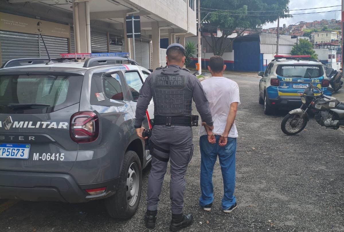 "Vítima" de roubo de carga de chocolates é presa após acionar a PM em São Bernardo