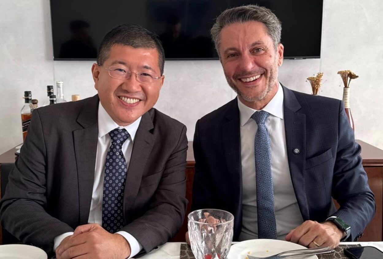 Taka participou de um café da manhã com o deputado federal Alex Manente, parceiro histórico de Diadema no Congresso Nacional. Foto: Divulgação
