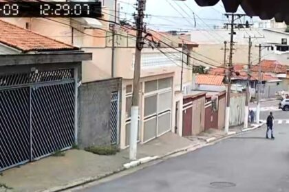Carro furtado na Vila Prudente é levado para Mauá após ação coordenada de criminosos