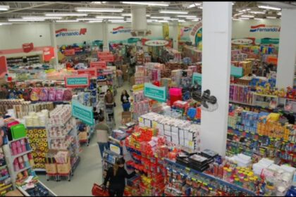 Após incêndio, Armarinhos Fernando de Santo André reabre neste sábado