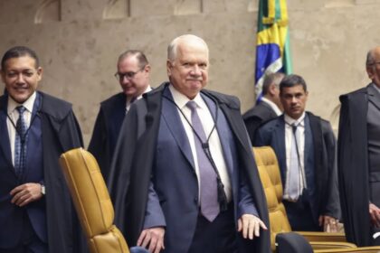 STF forma maioria contra aposentadoria especial a vigilantes