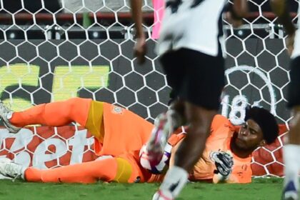 hugo Souza Corinthians