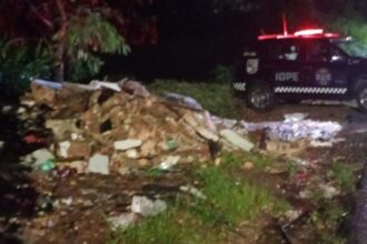 Diadema aperta o cerco contra descarte irregular