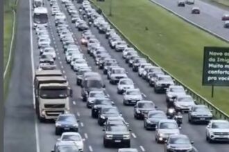 Carnaval: Sistema Anchieta-Imigrantes espera até 446 mil veículos rumo ao litoral