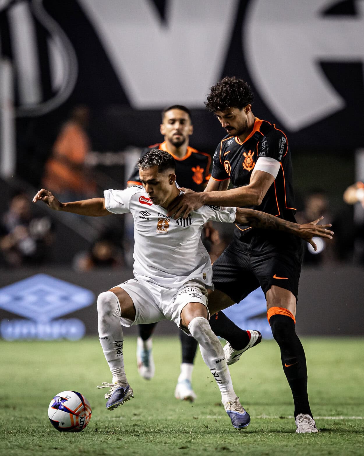 Santos e Corinthians