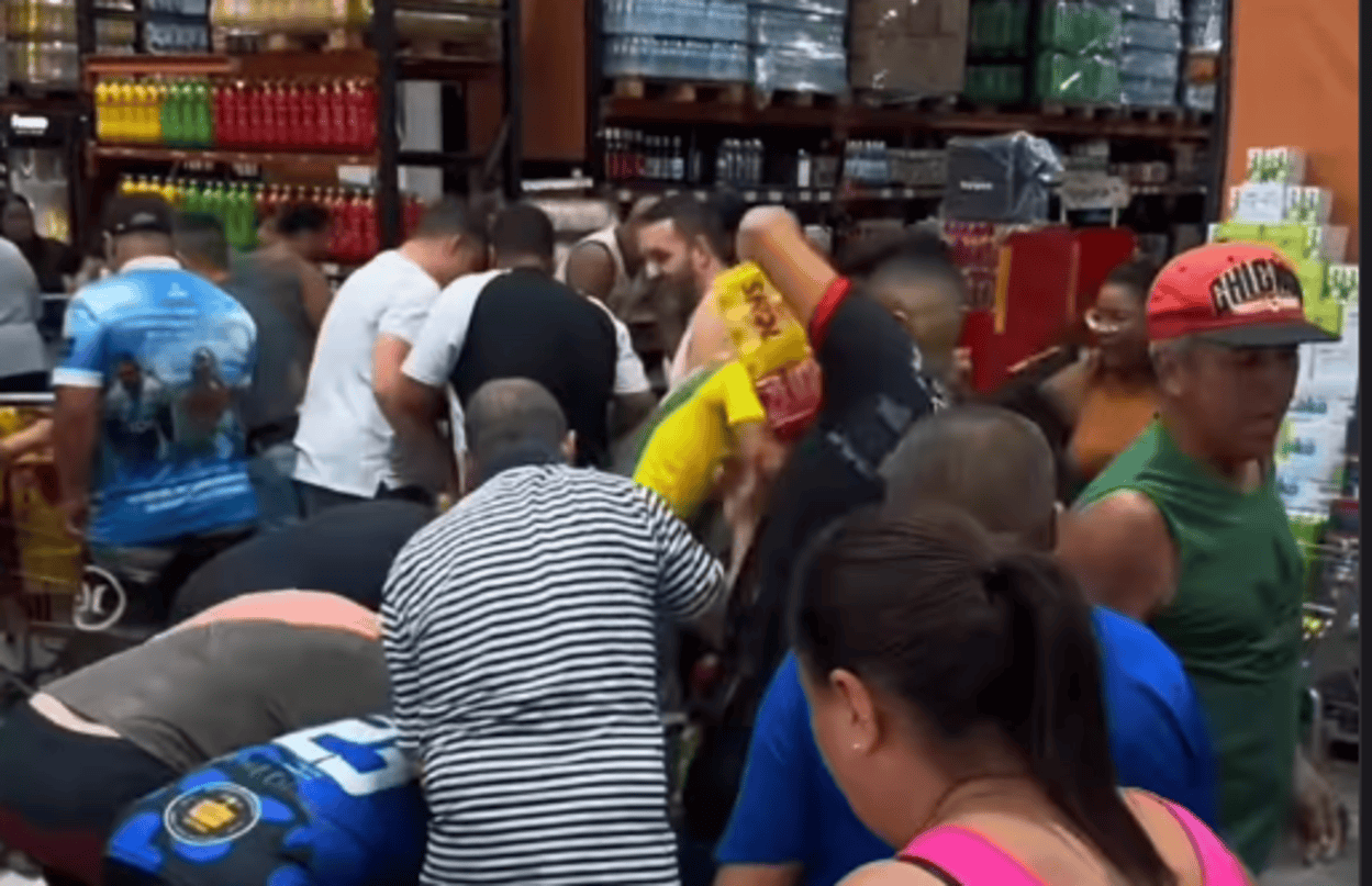 Loja de Diadema vende cerveja por r$ 1,00 e clientes causam tumulto