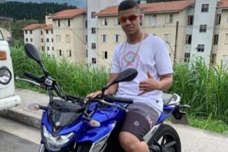 Motociclista de 23 anos morre após colisão com ônibus no Centro de São Bernardo