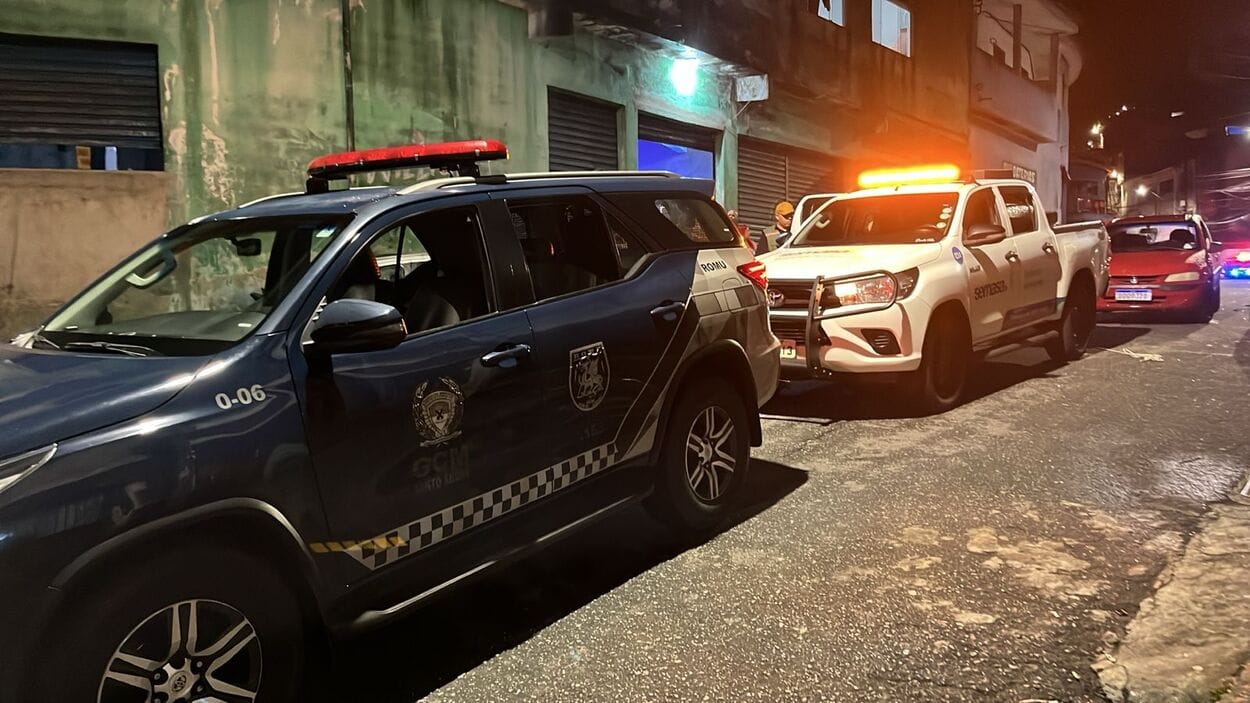 Operação em Santo André dispersa baile funk e apreende caixas de som
