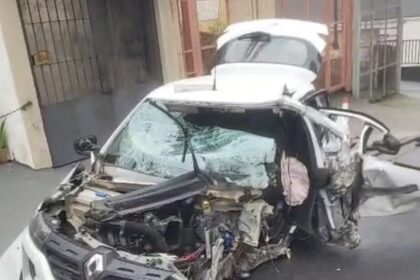 Colisão contra poste deixa um morto e dois feridos em São Bernardo
