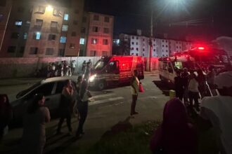 Mulher é atropelada na faixa de pedestres no Jardim Silvina, em São Bernardo